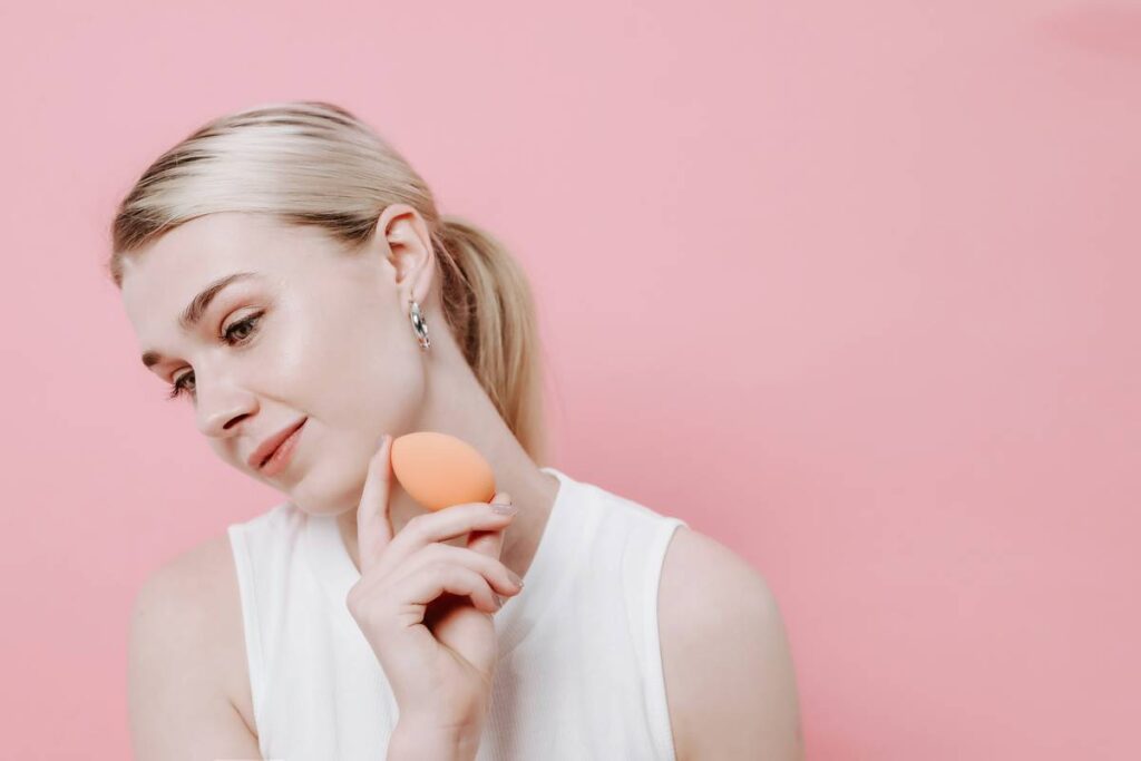 Makeup Application Sponge - Complete Guide
